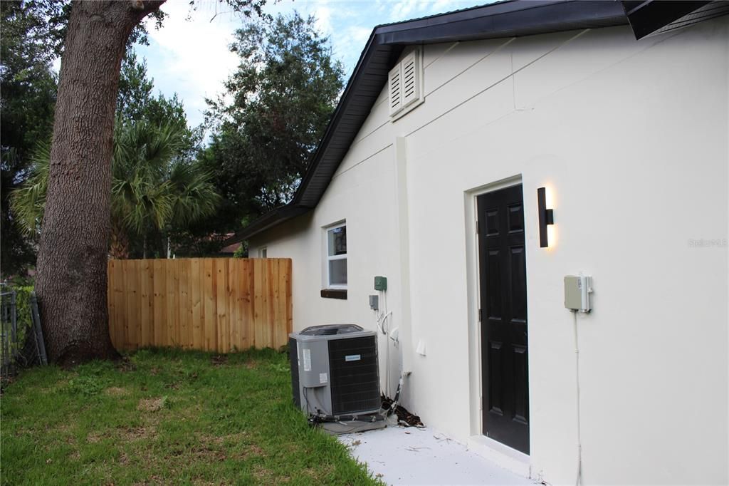 For Sale: $629,000 (4 beds, 2 baths, 1812 Square Feet)