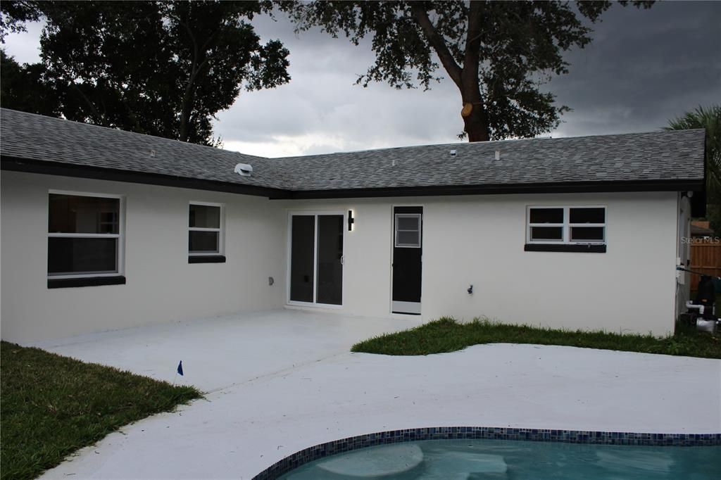 For Sale: $629,000 (4 beds, 2 baths, 1812 Square Feet)