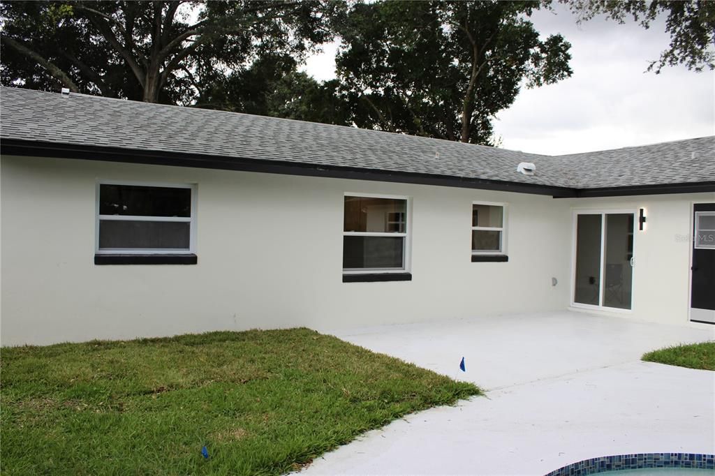 For Sale: $629,000 (4 beds, 2 baths, 1812 Square Feet)