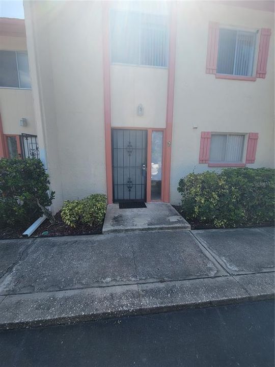 En Venta: $88,000 (3 camas, 2 baños, 1300 Pies cuadrados)