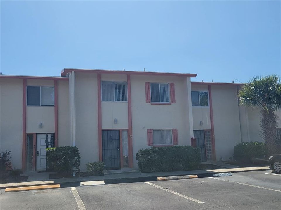 En Venta: $88,000 (3 camas, 2 baños, 1300 Pies cuadrados)