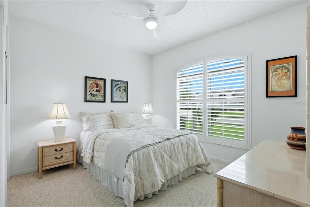 Active With Contract: $625,000 (2 beds, 2 baths, 1812 Square Feet)