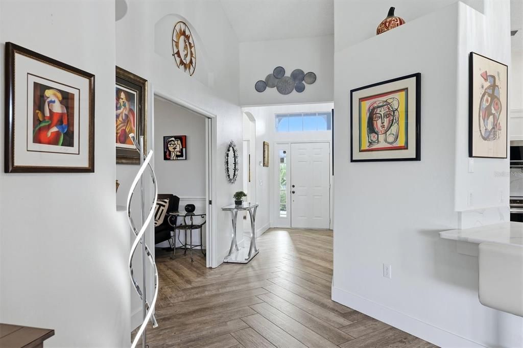 Active With Contract: $625,000 (2 beds, 2 baths, 1812 Square Feet)
