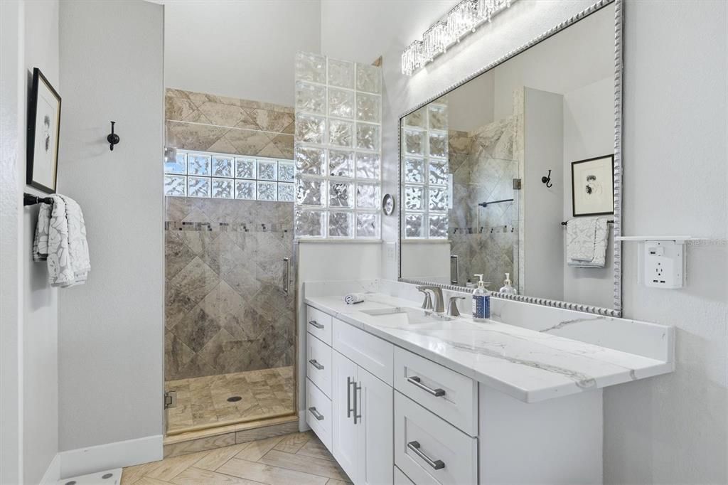 Active With Contract: $625,000 (2 beds, 2 baths, 1812 Square Feet)