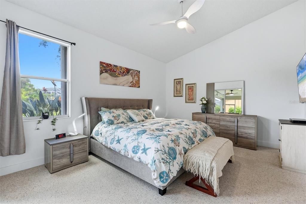 Active With Contract: $625,000 (2 beds, 2 baths, 1812 Square Feet)