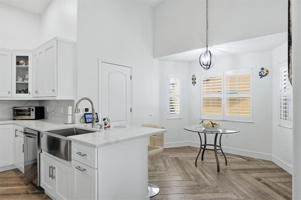 Active With Contract: $625,000 (2 beds, 2 baths, 1812 Square Feet)