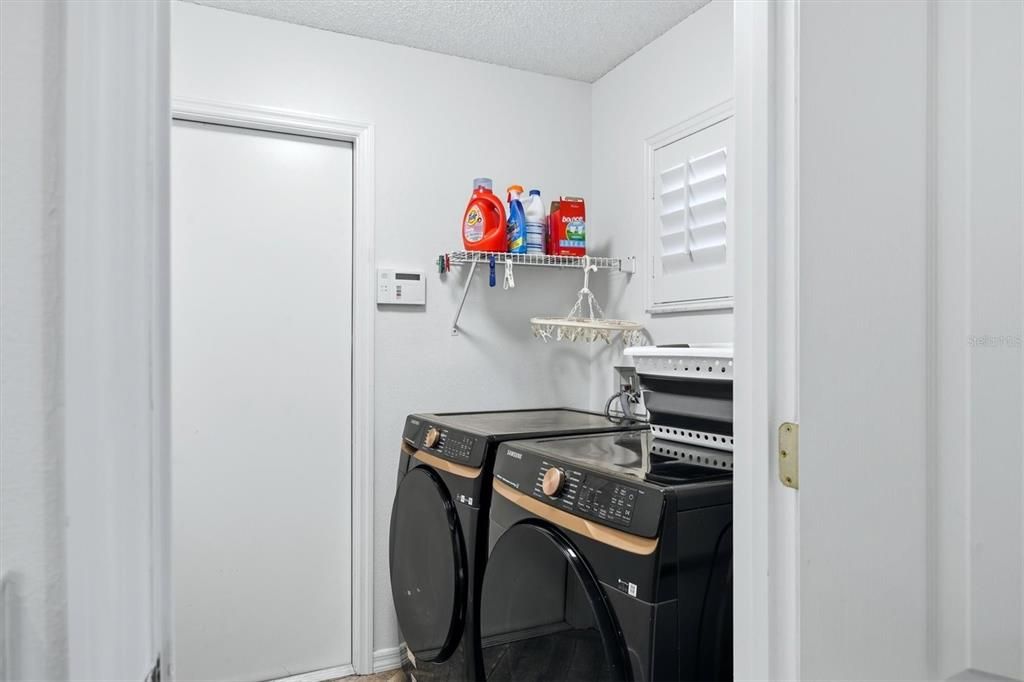 Active With Contract: $625,000 (2 beds, 2 baths, 1812 Square Feet)
