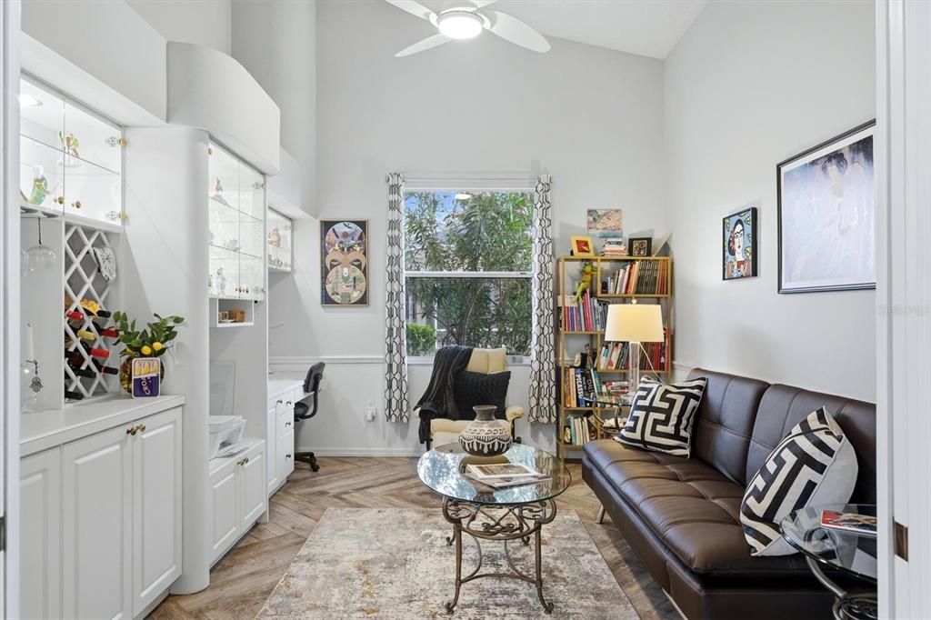 Active With Contract: $625,000 (2 beds, 2 baths, 1812 Square Feet)