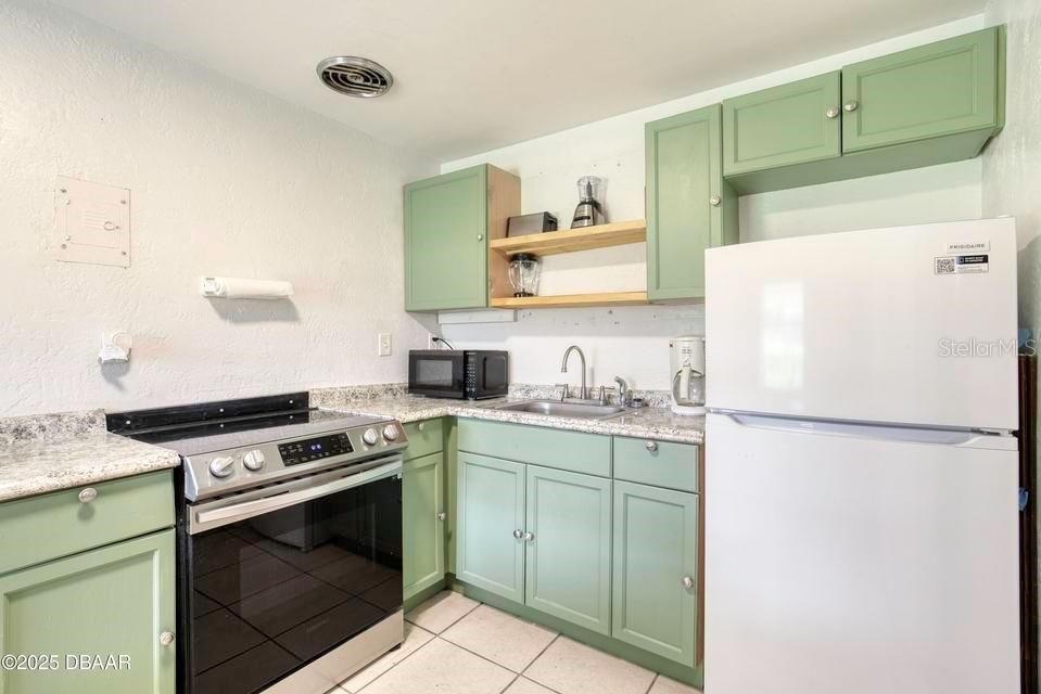 For Sale: $239,000 (0 beds, 0 baths, 1120 Square Feet)