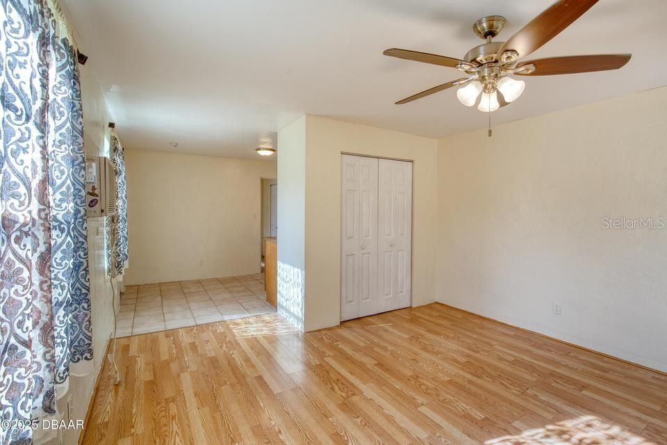 For Sale: $239,000 (0 beds, 0 baths, 1120 Square Feet)