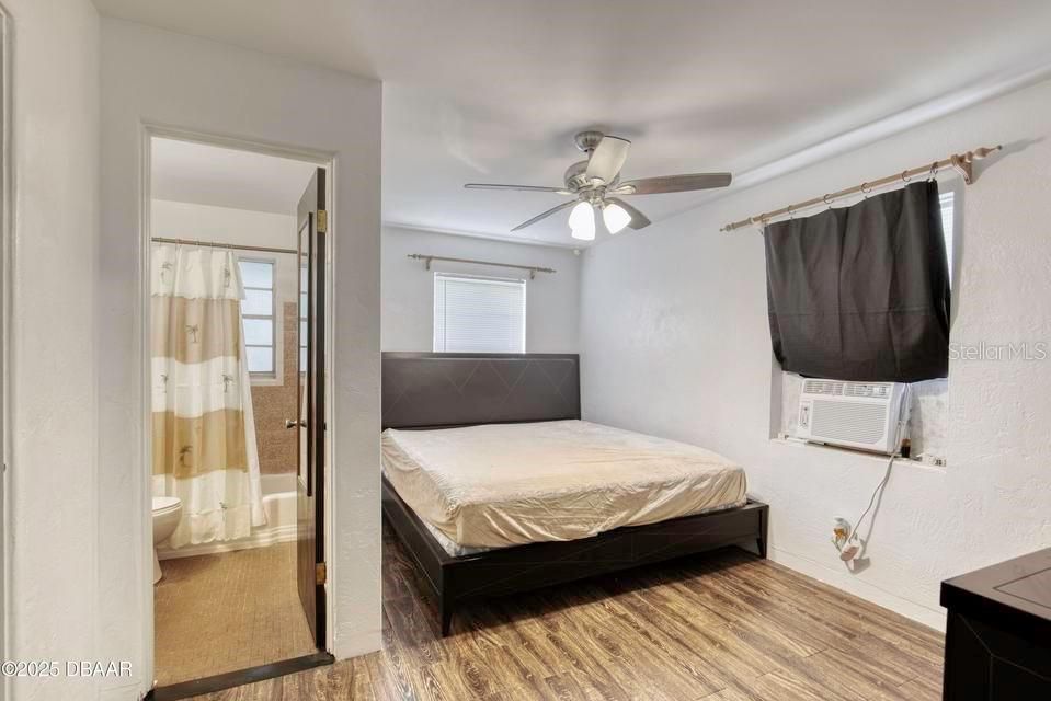 For Sale: $239,000 (0 beds, 0 baths, 1120 Square Feet)