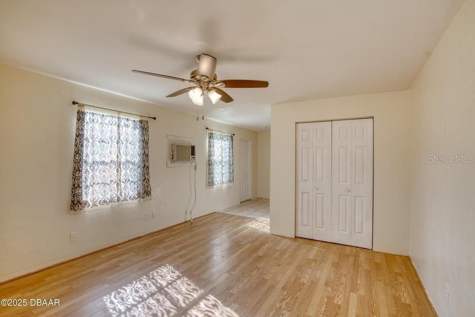 For Sale: $239,000 (0 beds, 0 baths, 1120 Square Feet)