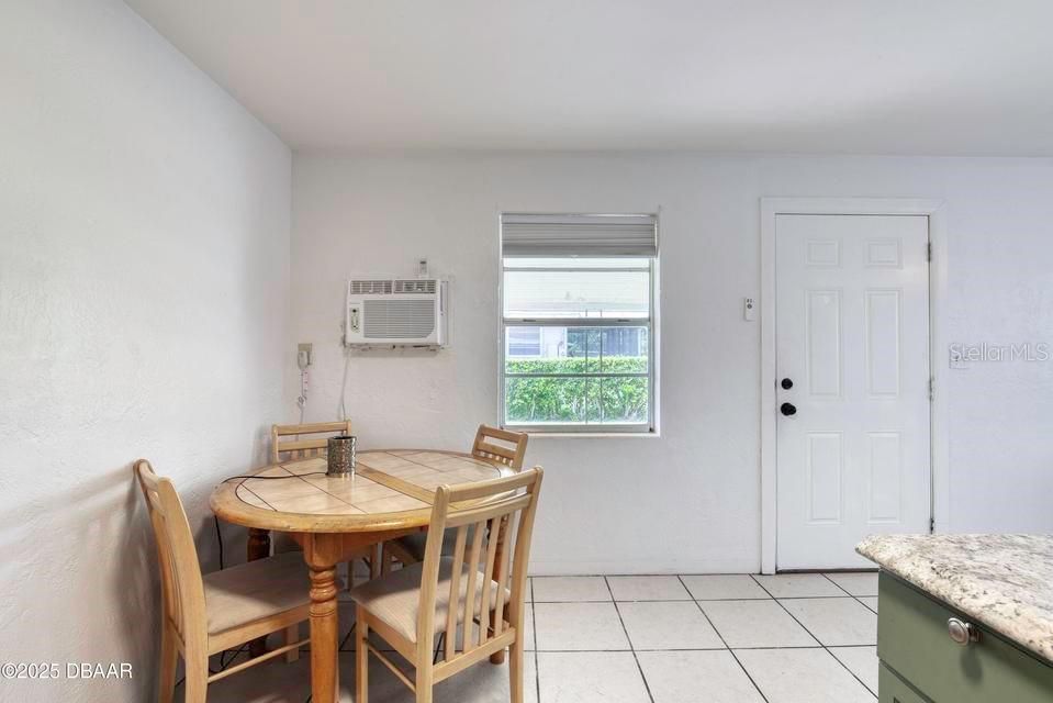 For Sale: $239,000 (0 beds, 0 baths, 1120 Square Feet)