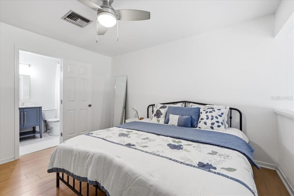 En Venta: $139,900 (1 camas, 1 baños, 918 Pies cuadrados)