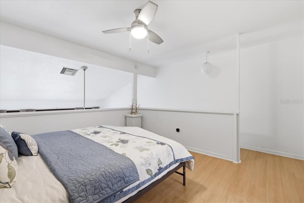 En Venta: $139,900 (1 camas, 1 baños, 918 Pies cuadrados)
