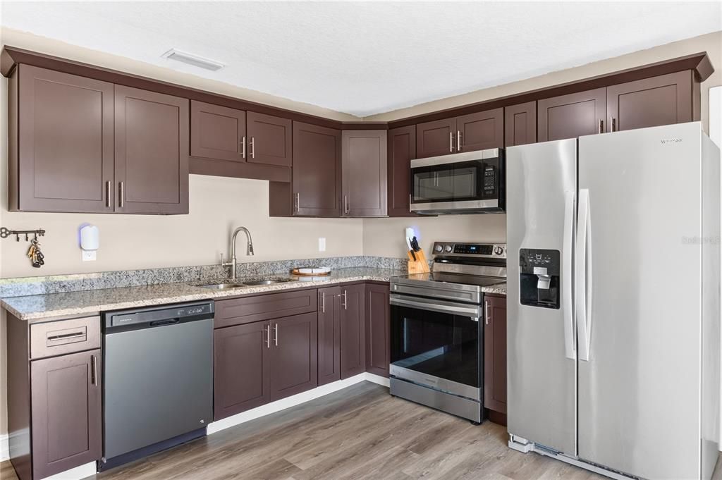 En Venta: $260,000 (3 camas, 2 baños, 1247 Pies cuadrados)