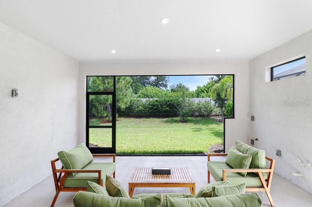 En Venta: $475,900 (3 camas, 2 baños, 1831 Pies cuadrados)