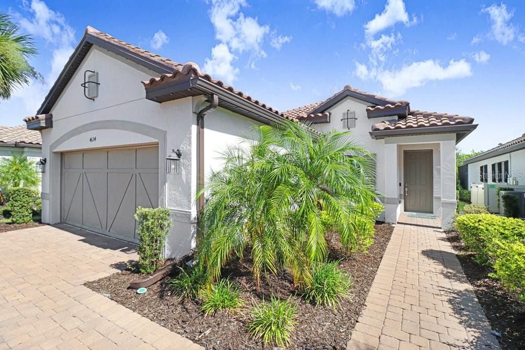 En Venta: $475,900 (3 camas, 2 baños, 1831 Pies cuadrados)