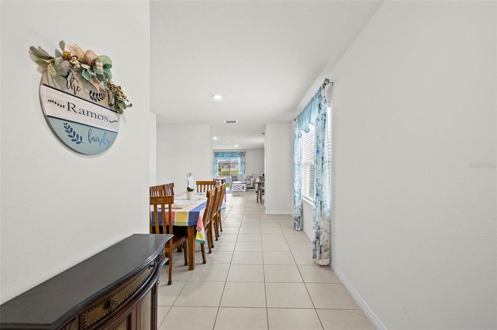 En Venta: $330,000 (3 camas, 2 baños, 1510 Pies cuadrados)