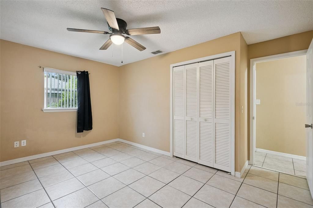 Activo con contrato: $269,000 (3 camas, 2 baños, 1512 Pies cuadrados)