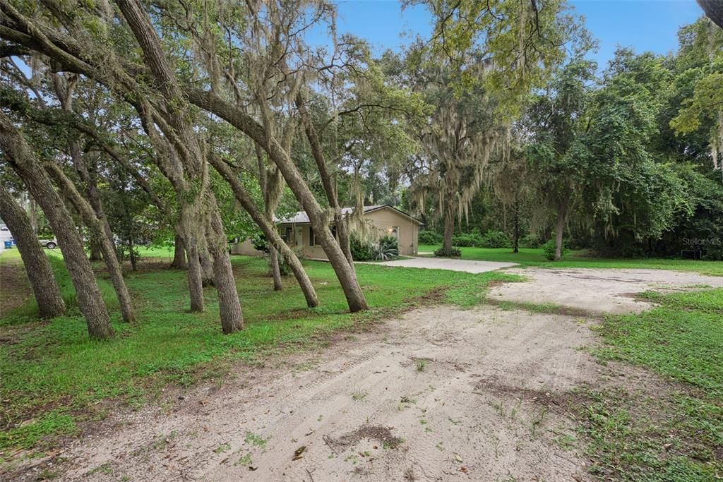 Activo con contrato: $269,000 (3 camas, 2 baños, 1512 Pies cuadrados)