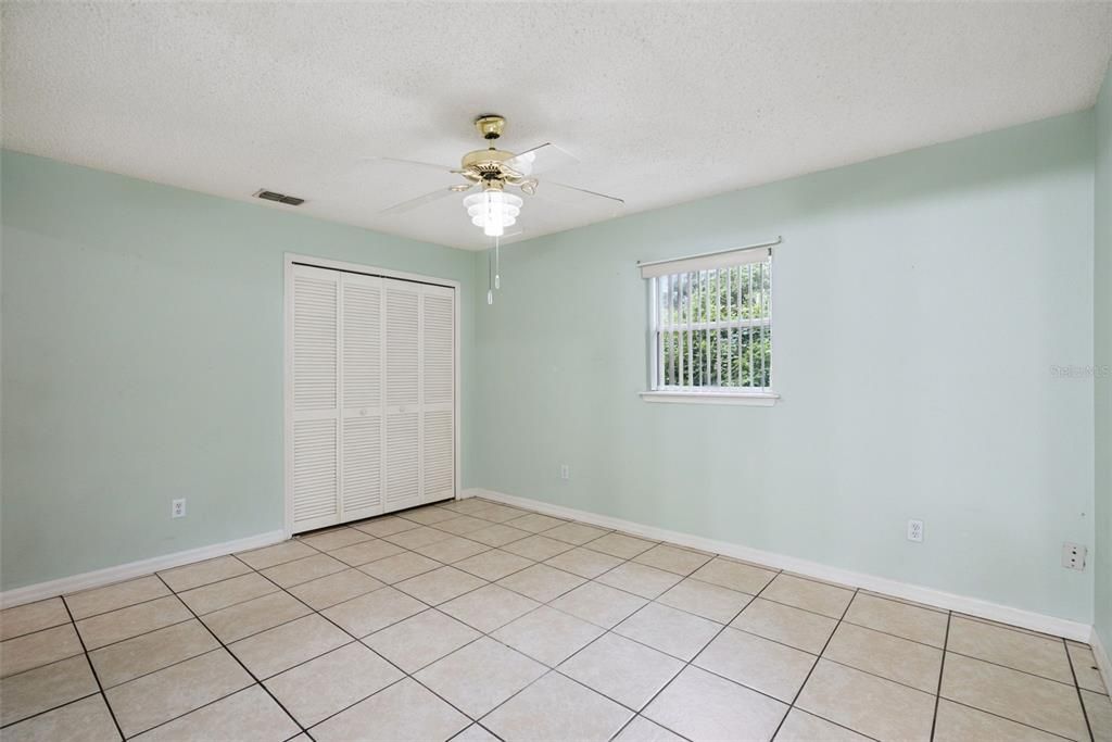 Activo con contrato: $269,000 (3 camas, 2 baños, 1512 Pies cuadrados)