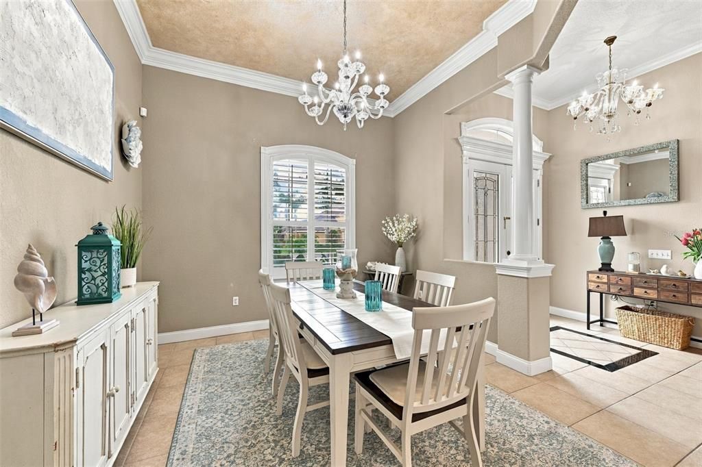 For Sale: $725,000 (5 beds, 3 baths, 2916 Square Feet)
