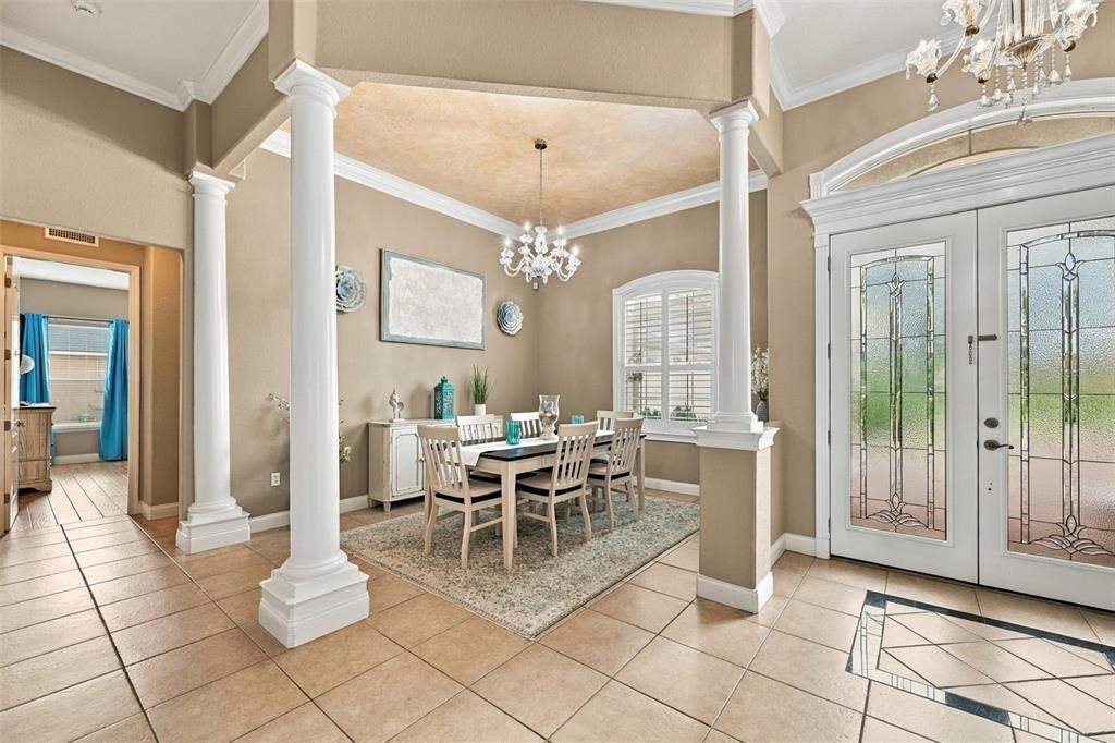 For Sale: $725,000 (5 beds, 3 baths, 2916 Square Feet)