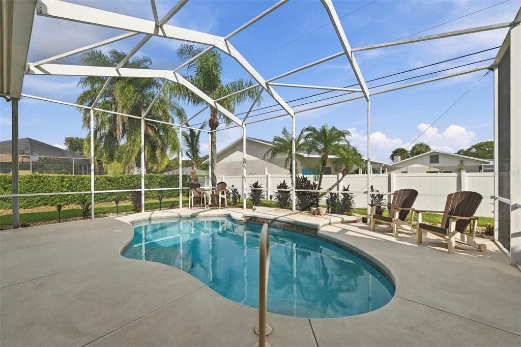For Sale: $725,000 (5 beds, 3 baths, 2916 Square Feet)