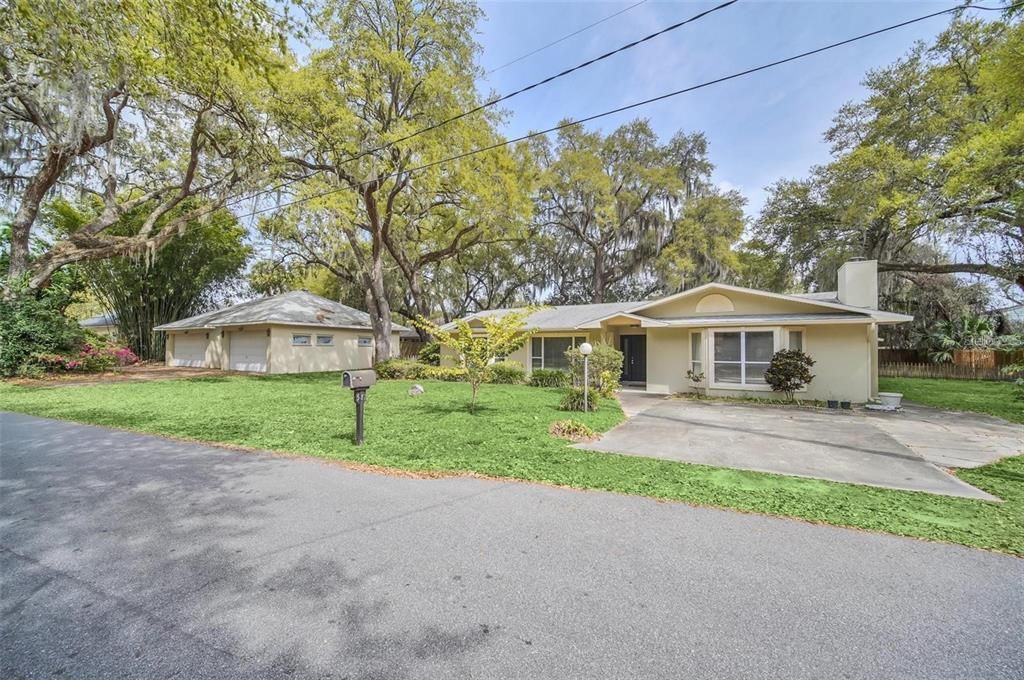 En Venta: $499,900 (3 camas, 2 baños, 2467 Pies cuadrados)