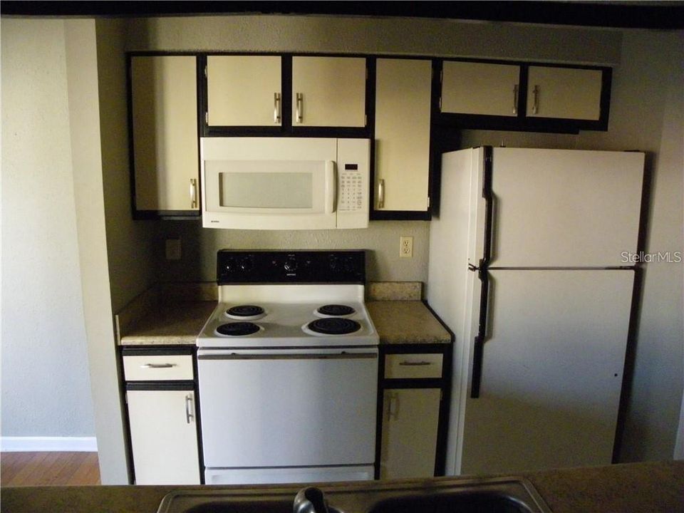 В аренду: $1,350 (1 спален, 1 ванн, 684 Квадратных фут)