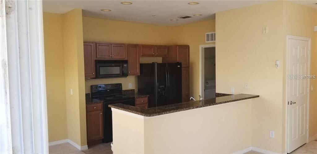 For Rent: $2,150 (2 beds, 2 baths, 1264 Square Feet)