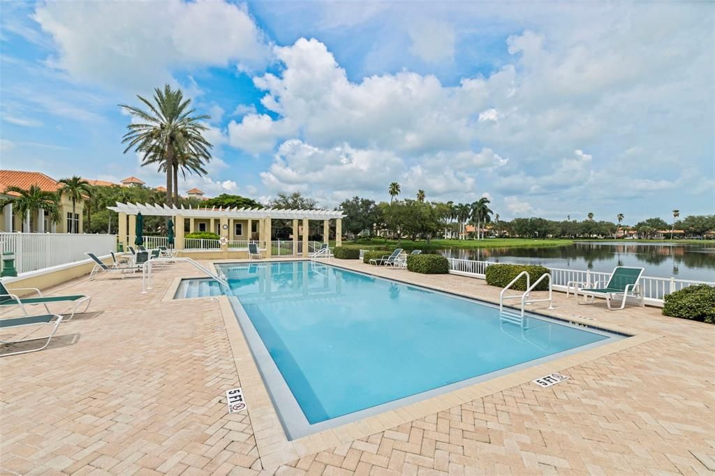 For Sale: $699,999 (2 beds, 2 baths, 1283 Square Feet)