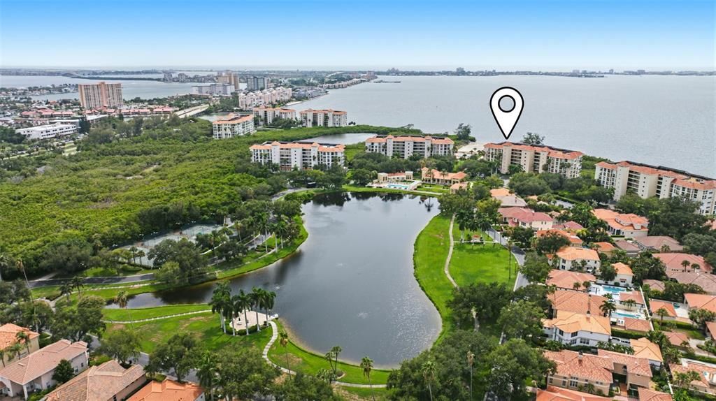 For Sale: $699,999 (2 beds, 2 baths, 1283 Square Feet)