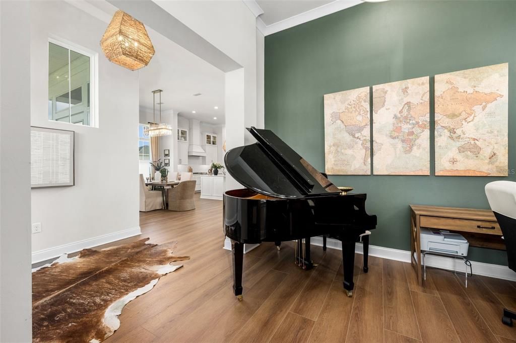 For Sale: $769,900 (4 beds, 3 baths, 2650 Square Feet)