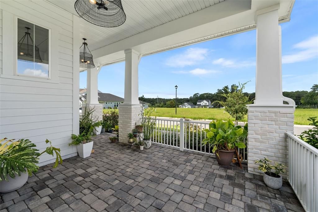 For Sale: $769,900 (4 beds, 3 baths, 2650 Square Feet)