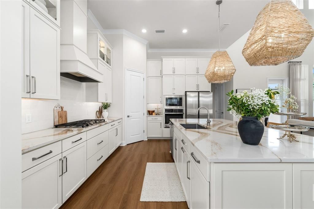 For Sale: $769,900 (4 beds, 3 baths, 2650 Square Feet)