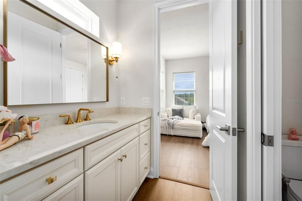 For Sale: $769,900 (4 beds, 3 baths, 2650 Square Feet)