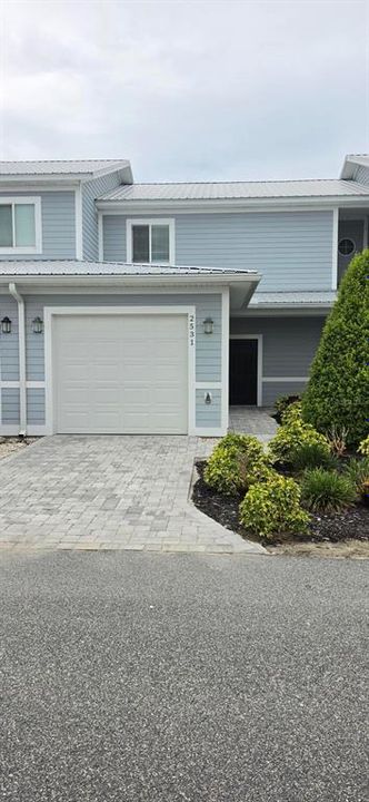 В аренду: $1,795 (2 спален, 2 ванн, 1425 Квадратных фут)