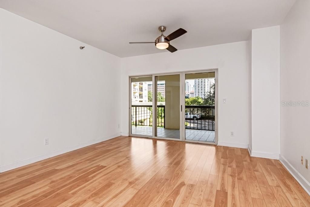 В аренду: $3,500 (3 спален, 2 ванн, 1368 Квадратных фут)