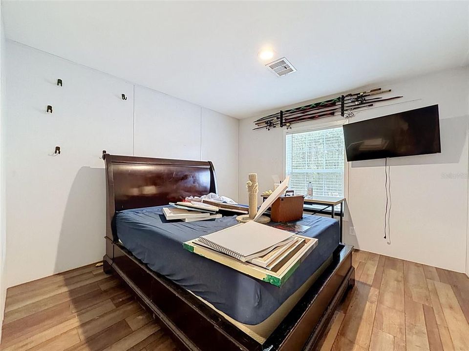 На продажу: $279,900 (3 спален, 2 ванн, 1344 Квадратных фут)