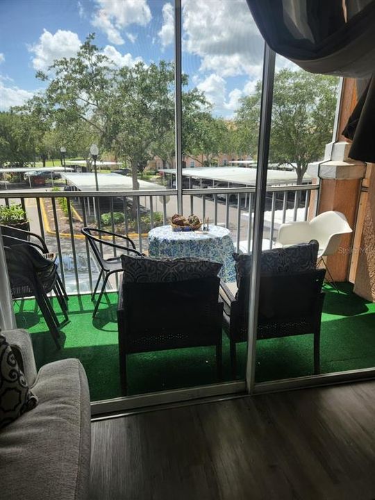 For Rent: $2,000 (3 beds, 2 baths, 1408 Square Feet)