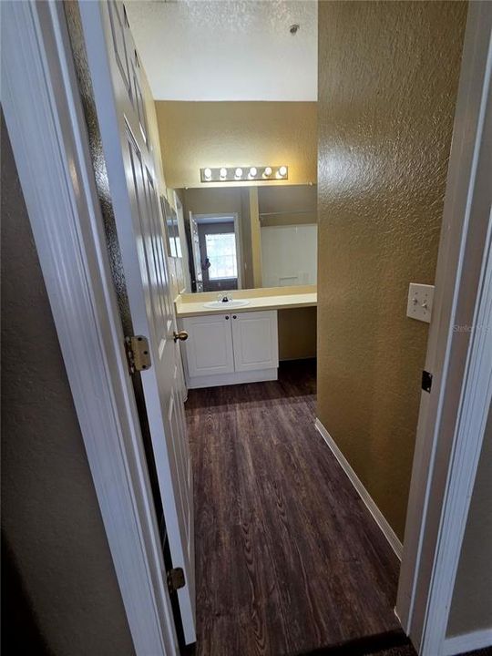 В аренду: $1,800 (3 спален, 2 ванн, 1266 Квадратных фут)