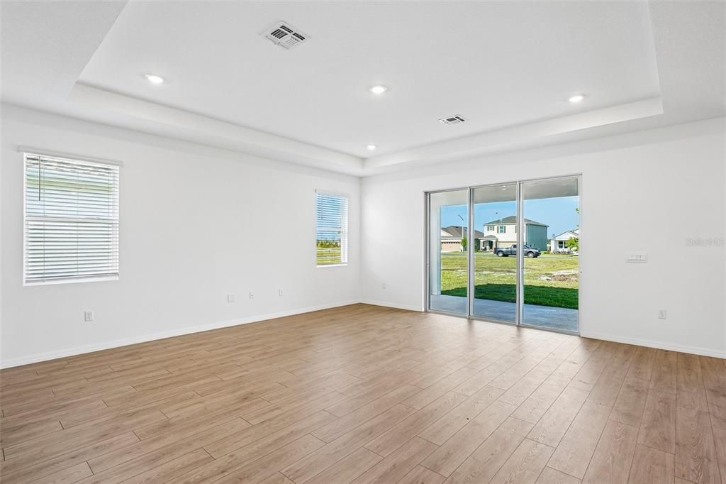 На продажу: $614,990 (4 спален, 3 ванн, 2836 Квадратных фут)