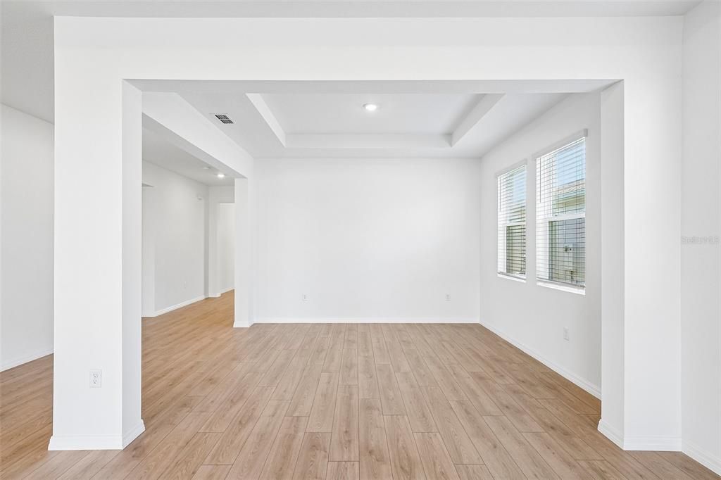 На продажу: $614,990 (4 спален, 3 ванн, 2836 Квадратных фут)