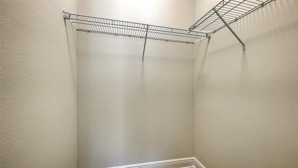 En Venta: $472,990 (3 camas, 2 baños, 1768 Pies cuadrados)