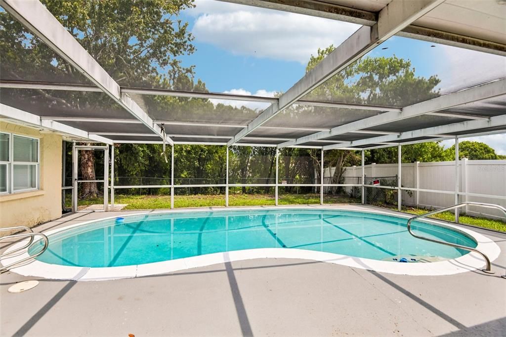 En Venta: $299,000 (3 camas, 2 baños, 1622 Pies cuadrados)