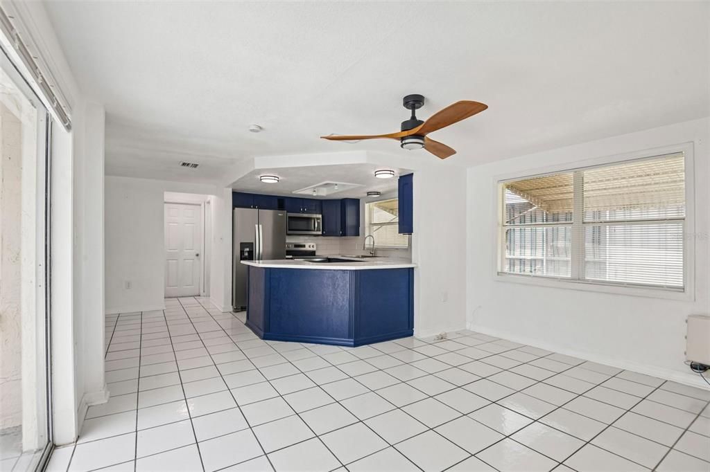 En Venta: $299,000 (3 camas, 2 baños, 1622 Pies cuadrados)