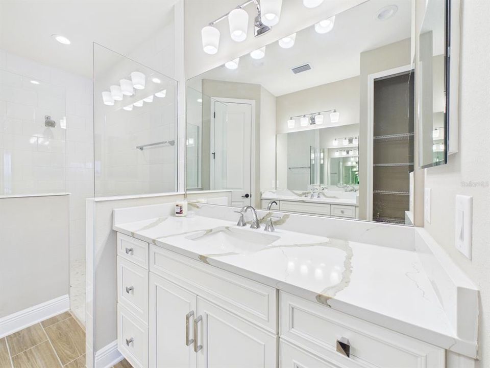 For Sale: $529,000 (2 beds, 2 baths, 1634 Square Feet)