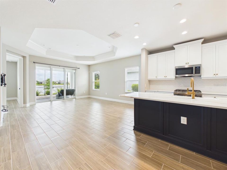 For Sale: $529,000 (2 beds, 2 baths, 1634 Square Feet)